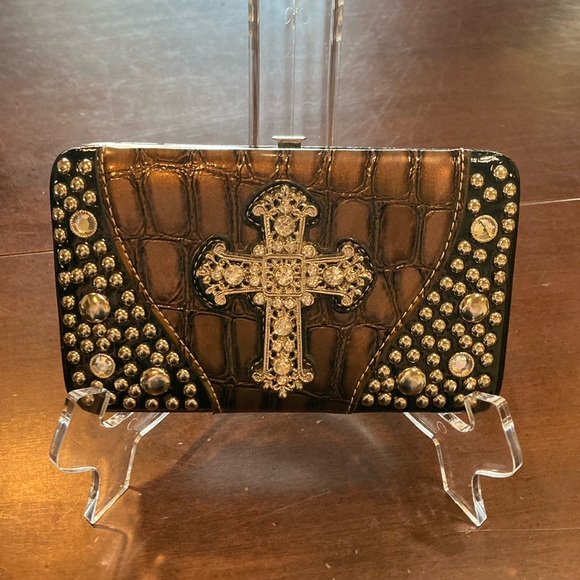 Brown Cross Wallet with Bling and Clasp Closure - Picture 1 of 13